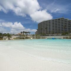 Hotel Monterey Okinawa Spa & Resort Центр Окинавы пляж