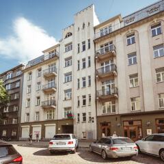 Отель Bearsleys Archers Apartments Латвия, Рига - отзывы, цены и фото номеров - забронировать отель Bearsleys Archers Apartments онлайн парковка