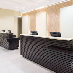 Отель Courtyard by Marriott Kingston, Jamaica Ямайка, Кингстон - отзывы, цены и фото номеров - забронировать отель Courtyard by Marriott Kingston, Jamaica онлайн интерьер отеля фото 3