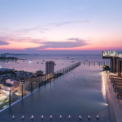 Отель The Base Central Pattaya Sea View