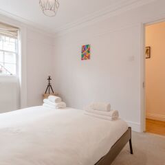 Отель 1 Bedroom Apartment in Camden Великобритания, Лондон - отзывы, цены и фото номеров - забронировать отель 1 Bedroom Apartment in Camden онлайн комната для гостей фото 5
