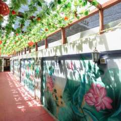 Отель Chinese Culture Holiday Hotel Nanluoguxiang Китай, Пекин - отзывы, цены и фото номеров - забронировать отель Chinese Culture Holiday Hotel Nanluoguxiang онлайн балкон