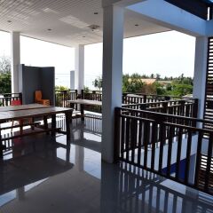 Отель Pran Crescent гостиничный бар