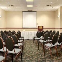 Отель Ramada Hotel & Suites Metrotown Канада, Ванкувер - отзывы, цены и фото номеров - забронировать отель Ramada Hotel & Suites Metrotown онлайн помещение для мероприятий