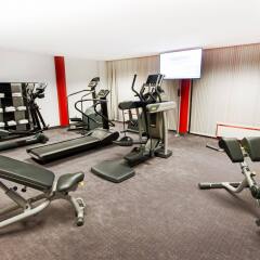 DORMERO Hotel Dresden City фитнесс-зал фото 2