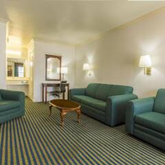 Отель Milpitas Inn комната для гостей фото 3