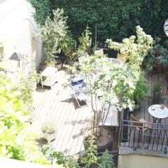 Отель The Captaincy Guesthouse Brussels балкон
