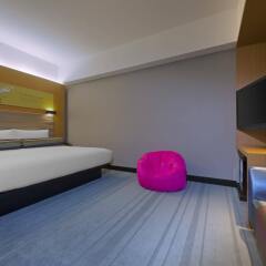 Отель Aloft Kuala Lumpur Sentral Малайзия, Куала-Лумпур - 2 отзыва об отеле, цены и фото номеров - забронировать отель Aloft Kuala Lumpur Sentral онлайн комната для гостей фото 4