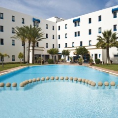 Отель ibis budget Tanger Марокко, Медина Танжера - отзывы, цены и фото номеров - забронировать отель ibis budget Tanger онлайн бассейн фото 3