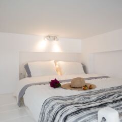 Отель Christy Rooms в номере