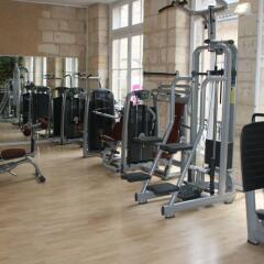 Quality Hotel Bordeaux Centre фитнесс-зал