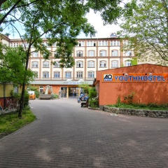 Отель A&O Berlin Friedrichshain парковка