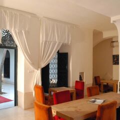 Отель Riad Dar Sara Марокко, Марракеш - отзывы, цены и фото номеров - забронировать отель Riad Dar Sara онлайн интерьер отеля фото 2