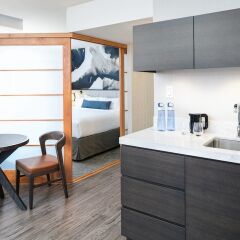 Отель Delta Hotels by Marriott Vancouver Downtown Suites Канада, Ванкувер - отзывы, цены и фото номеров - забронировать отель Delta Hotels by Marriott Vancouver Downtown Suites онлайн в номере фото 2