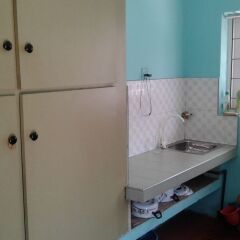 Отель Randi Homestay сейф в номере