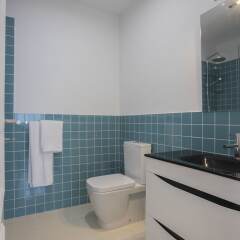 Отель Liiiving In Porto Downtown Luxury Apart Порту ванная