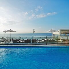 Отель Le Meridien Nice Франция, Ницца - 11 отзывов об отеле, цены и фото номеров - забронировать отель Le Meridien Nice онлайн бассейн