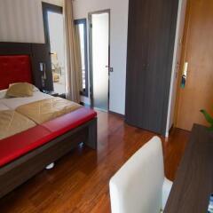 Hotel Oasis 2* Стандартный номер фото 12