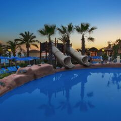 Отель Marriott's Marbella Beach Resort бассейн