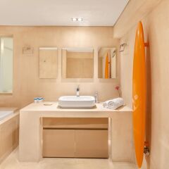 Отель Athens Beachfront Luxury Villa Греция, Афины - отзывы, цены и фото номеров - забронировать отель Athens Beachfront Luxury Villa онлайн ванная фото 2