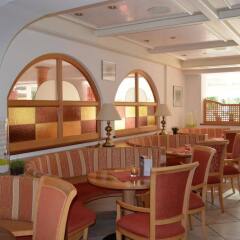 Hotel Das Stachelburg Парчинес гостиничный бар