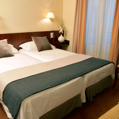 Hotel du Nord et de l'Est сейф в номере