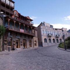 Отель Guest House Tamo Грузия, Тбилиси - отзывы, цены и фото номеров - забронировать отель Guest House Tamo онлайн парковка
