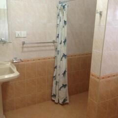 Отель The Tandem Guesthouse ванная