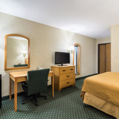 Quality Inn in Grand Forks, United States of America from 100$, photos, reviews - zenhotels.com room amenities photo 2