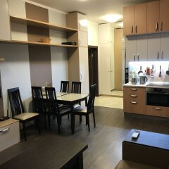 Апартаменты Fenix Deluxe Apartment on Parusnaya 21 - 603 Сочи в номере