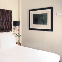 Hotel Gran Derby Suites Барселона фото 8