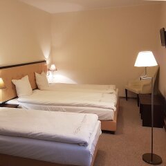 Отель Romantic Boutique Hotel & Spa Литва, Паневежис - 1 отзыв об отеле, цены и фото номеров - забронировать отель Romantic Boutique Hotel & Spa онлайн комната для гостей