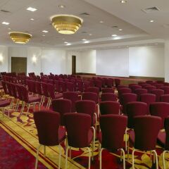 Warsaw Marriott Hotel с домашними животными