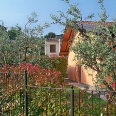 Отель Residence Boschetti Манерба-дель-Гарда балкон