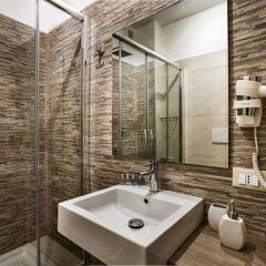 Отель Guest House Grazioli Италия, Рим - отзывы, цены и фото номеров - забронировать отель Guest House Grazioli онлайн ванная фото 2