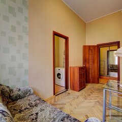 Гостиница Longo on Galernaya Apartaments в Санкт-Петербурге отзывы, цены и фото номеров - забронировать гостиницу Longo on Galernaya Apartaments онлайн Санкт-Петербург комната для гостей фото 3