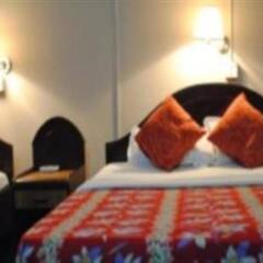 Отель Rhino Lodge & Hotel Непал, Саураха - отзывы, цены и фото номеров - забронировать отель Rhino Lodge & Hotel онлайн комната для гостей фото 2