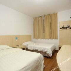 Отель Liangfeng Hostel Китай, Шанхай - отзывы, цены и фото номеров - забронировать отель Liangfeng Hostel онлайн фото 4