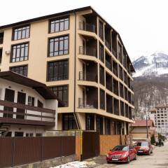 Гостиница More, Автомобильный пер., 58А-1 в Красной Поляне отзывы, цены и фото номеров - забронировать гостиницу More, Автомобильный пер., 58А-1 онлайн Красная Поляна парковка