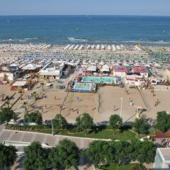 Отель Al Cavallino Bianco пляж