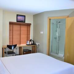 Отель Adis Hotels Ibadan удобства в номере
