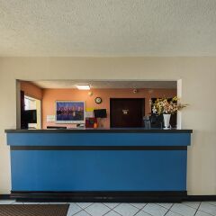 Отель Knights Inn Columbus интерьер отеля фото 3