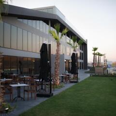 The S, an Ascend Hotel Collection Member Чешме