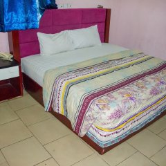 Folade Hotels in Ikeja, Nigeria from 69$, photos, reviews - zenhotels.com guestroom photo 4