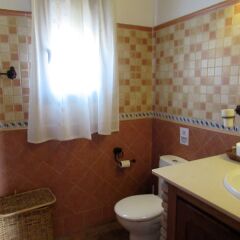 Отель Chalet Huerta 1 con piscina y paddle ванная