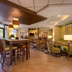 Отель Hampton Inn Meridian питание