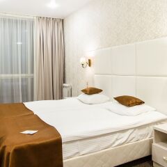 Гостиница Сочи Бриз SPA-отель в Сочи - забронировать гостиницу Сочи Бриз SPA-отель, цены и фото номеров комната для гостей фото 2