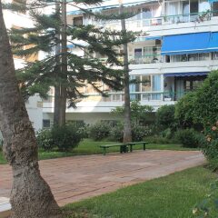 Отель Sur Suites Pauli Фуэнхирола спортивное сооружение