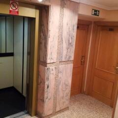 Отель Hostal Juan XXIII сейф в номере