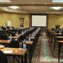 Отель Oakwood Park Hotels фото 2